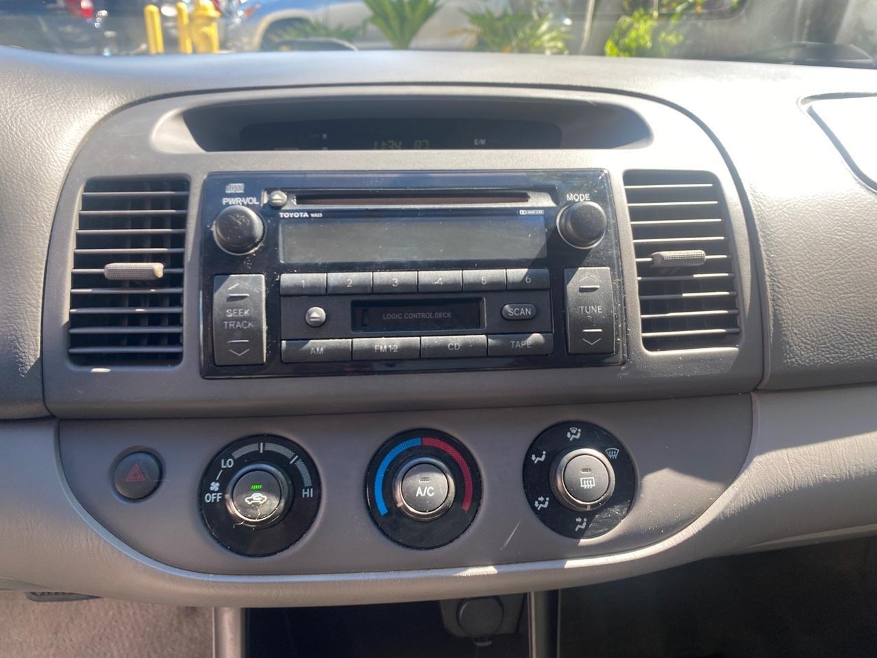2002 Toyota Camry LE LOW MILES 66,209 1 OWNER Pompano Beach FL