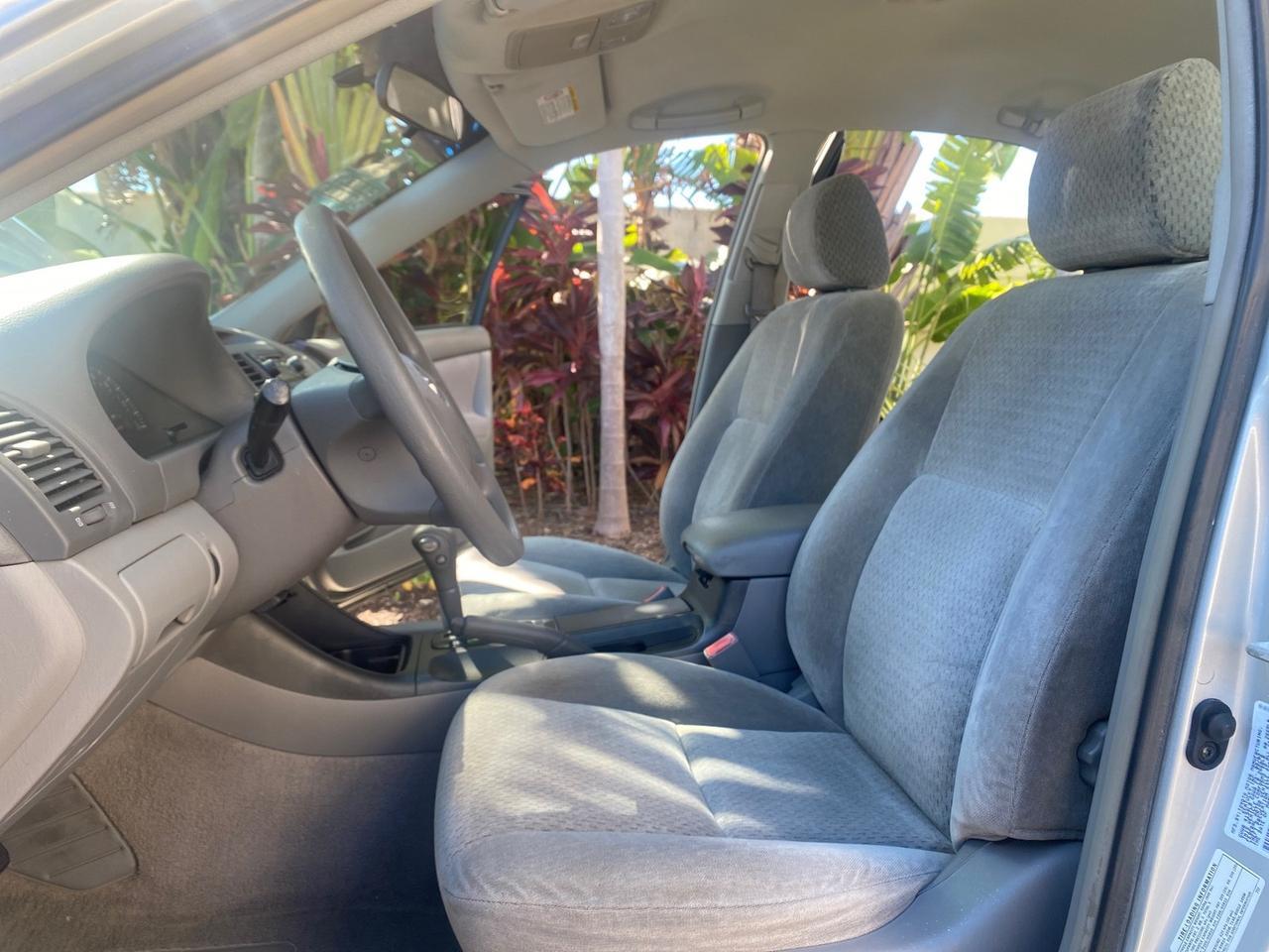 2002 Toyota Camry LE LOW MILES 66,209 1 OWNER Pompano Beach FL