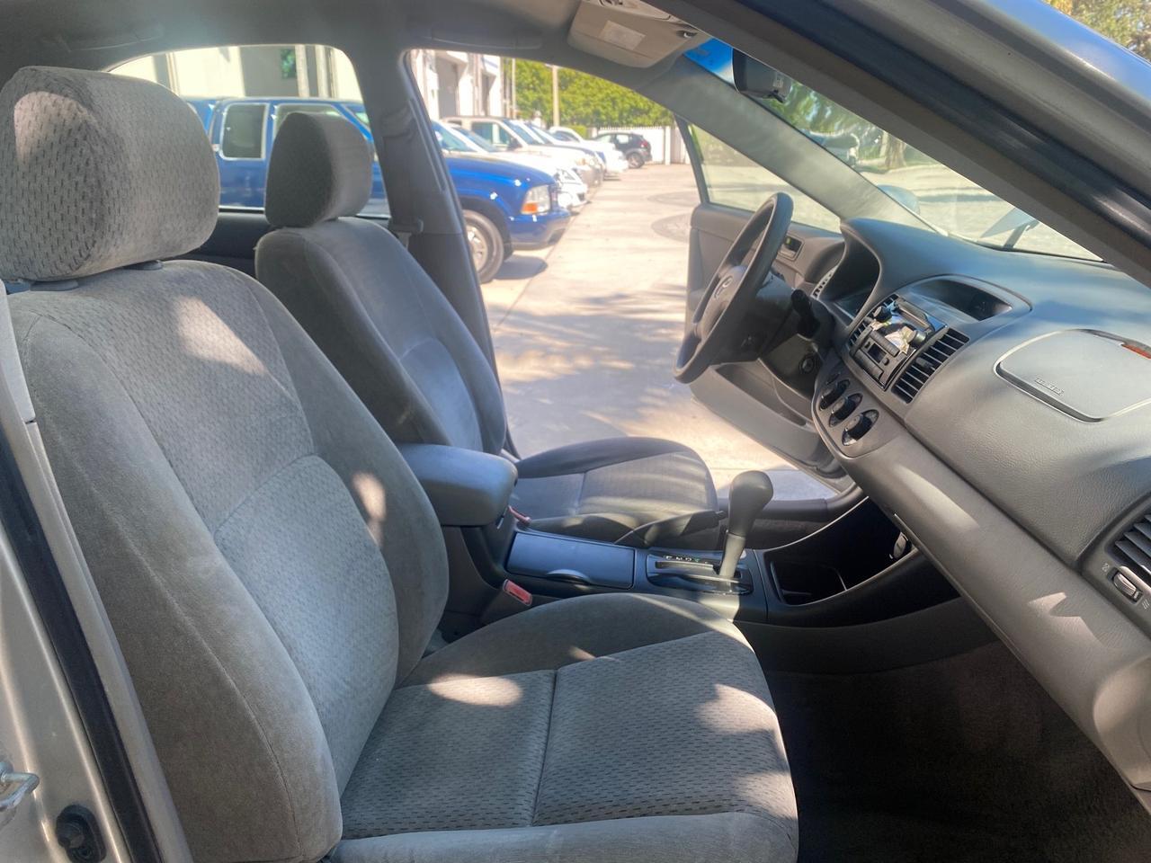 2002 Toyota Camry LE LOW MILES 66,209 1 OWNER Pompano Beach FL
