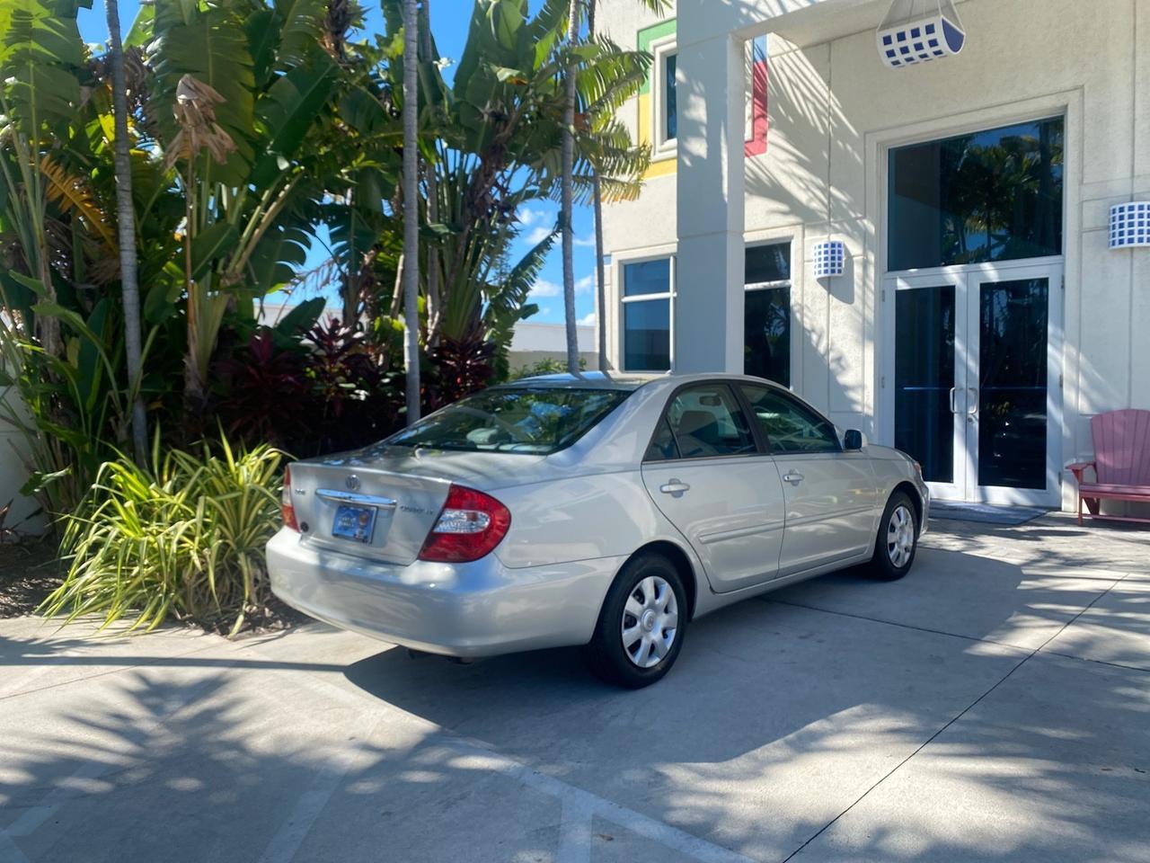 2002 Toyota Camry LE LOW MILES 66,209 1 OWNER Pompano Beach FL