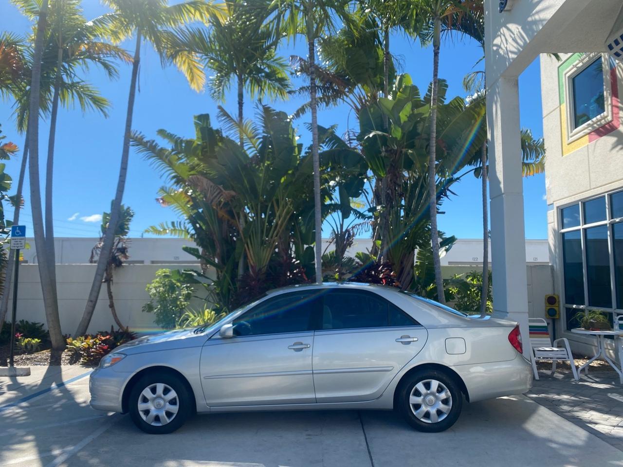 2002 Toyota Camry LE LOW MILES 66,209 1 OWNER Pompano Beach FL
