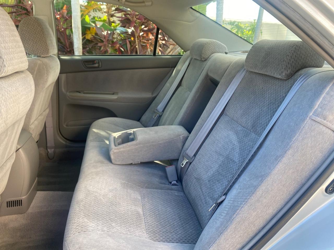 2002 Toyota Camry LE LOW MILES 66,209 1 OWNER Pompano Beach FL
