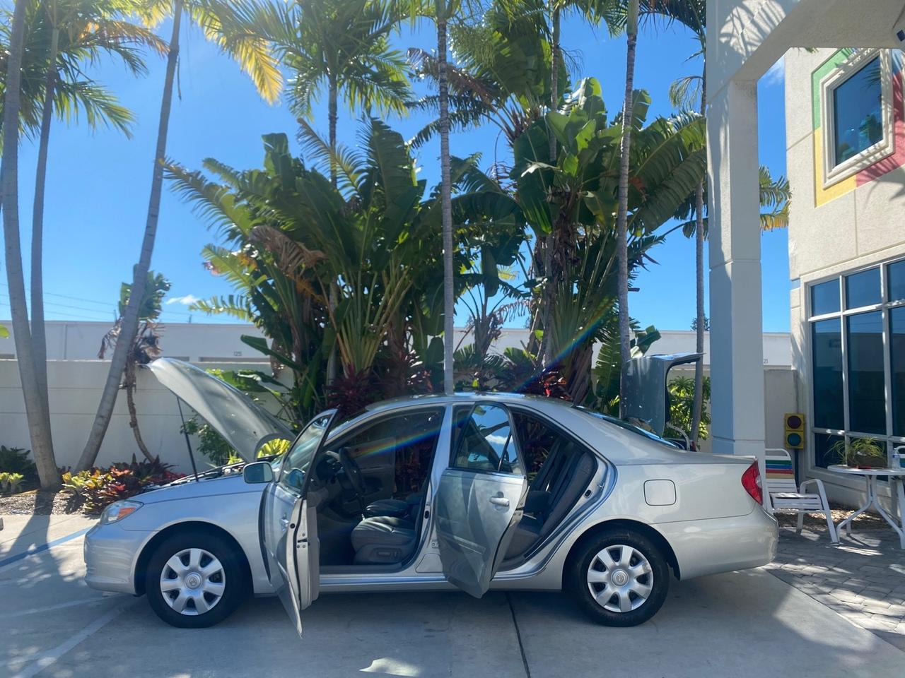 2002 Toyota Camry LE LOW MILES 66,209 1 OWNER Pompano Beach FL