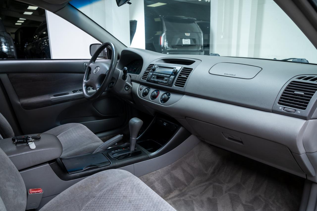 2002 Toyota Camry LE Portland OR