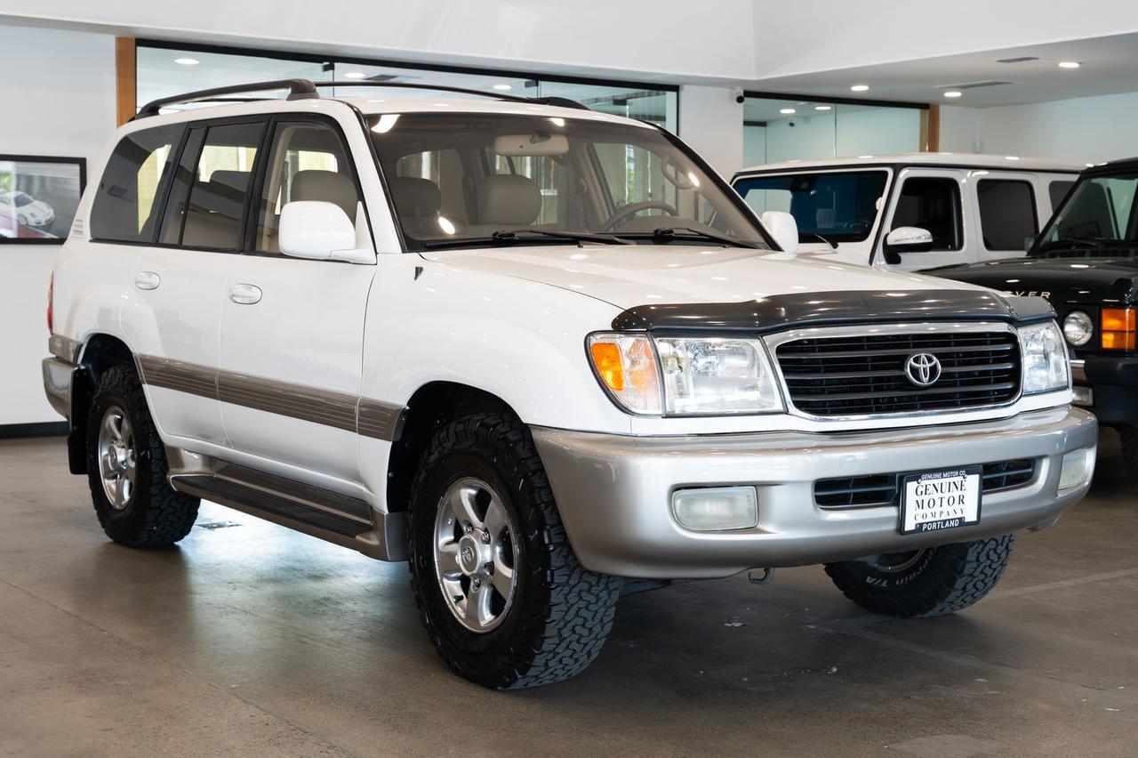 2002 Toyota Land Cruiser Base