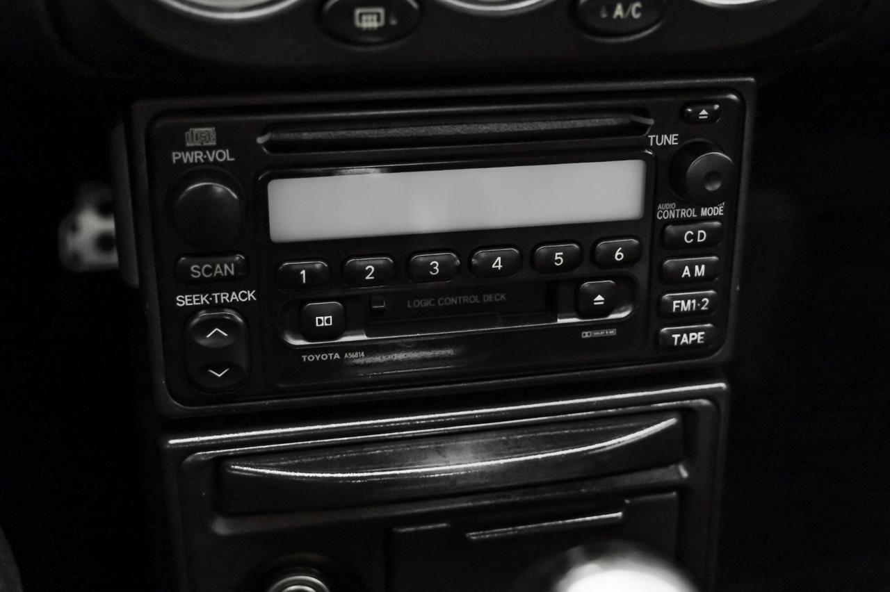 2002 Toyota MR2 Spyder AUTOMATIC LEATHER SEATS CRUISE CONTROL REMOTE KEYLESS ENTRY ALLO Carrollton TX