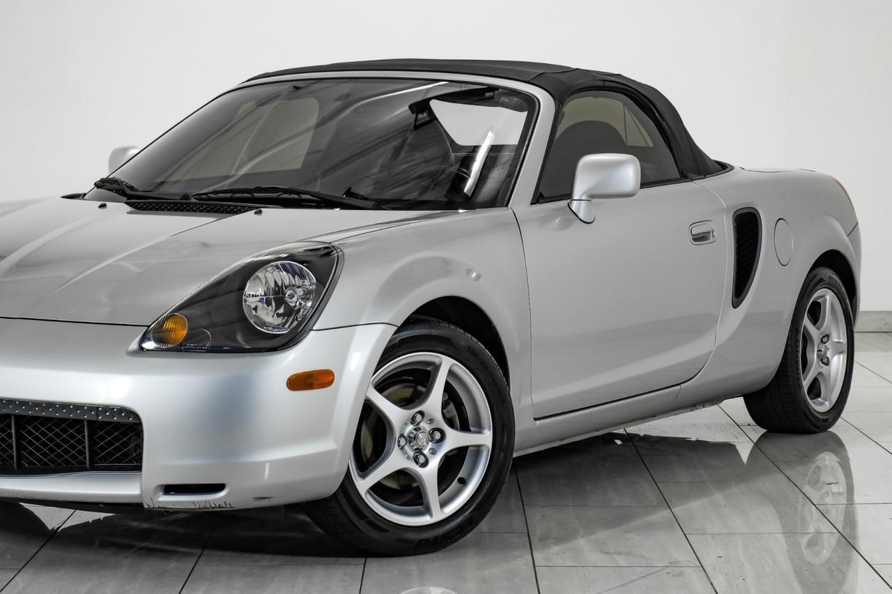 2002 Toyota MR2 Spyder AUTOMATIC LEATHER SEATS CRUISE CONTROL REMOTE KEYLESS ENTRY ALLOY WHEELS Carrollton TX