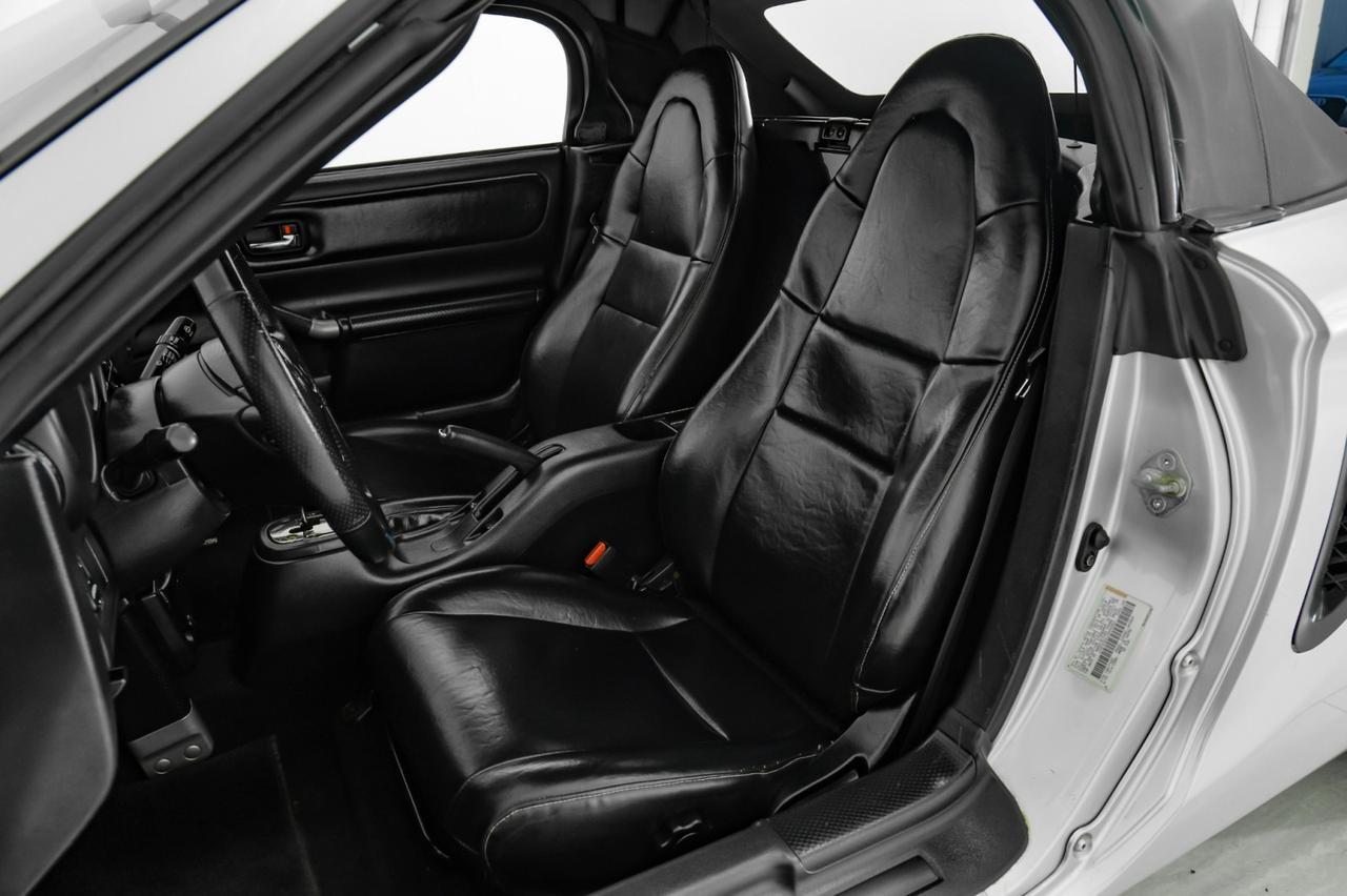 2002 Toyota MR2 Spyder AUTOMATIC LEATHER SEATS CRUISE CONTROL REMOTE KEYLESS ENTRY ALLOY WHEELS Carrollton TX