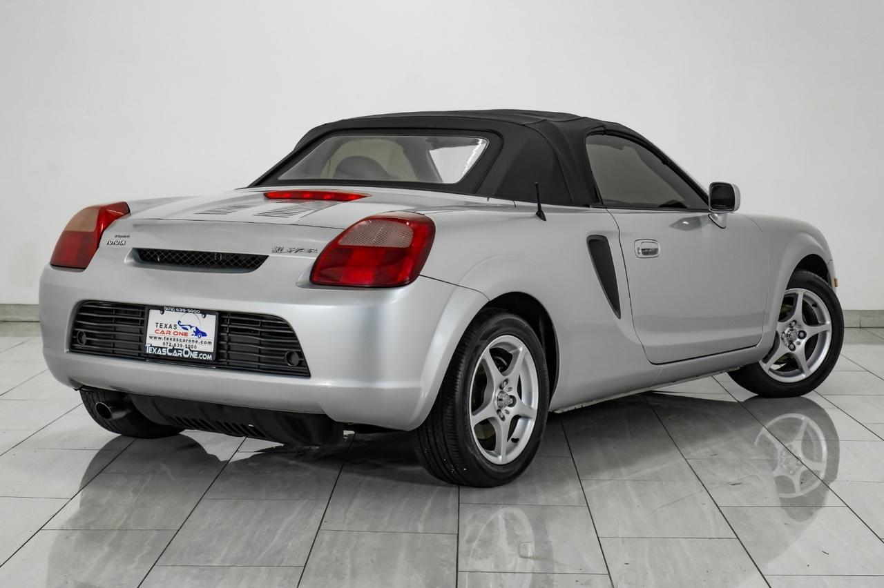 2002 Toyota MR2 Spyder AUTOMATIC LEATHER SEATS CRUISE CONTROL REMOTE KEYLESS ENTRY ALLOY WHEELS Carrollton TX