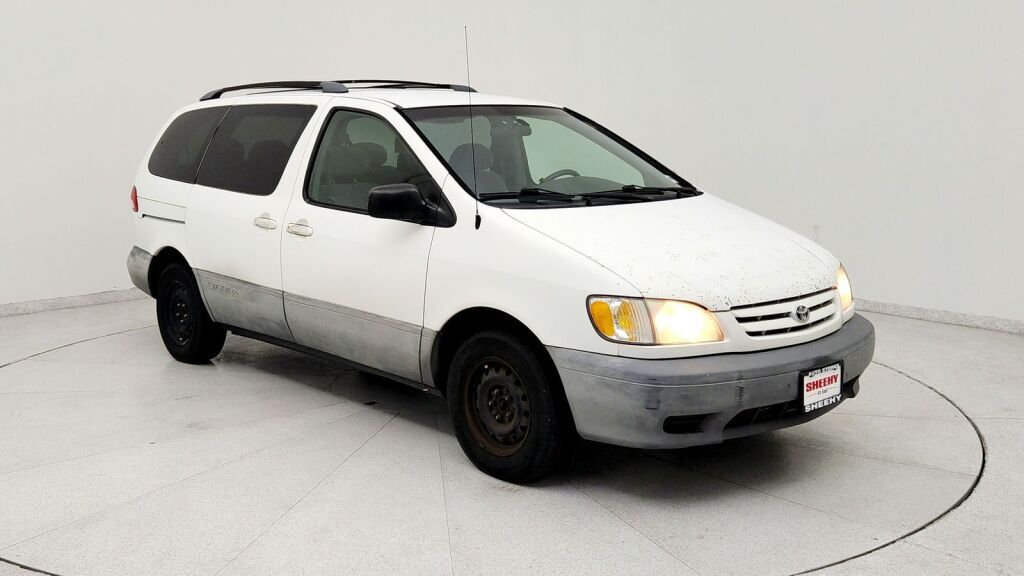 2002 Toyota Sienna LE