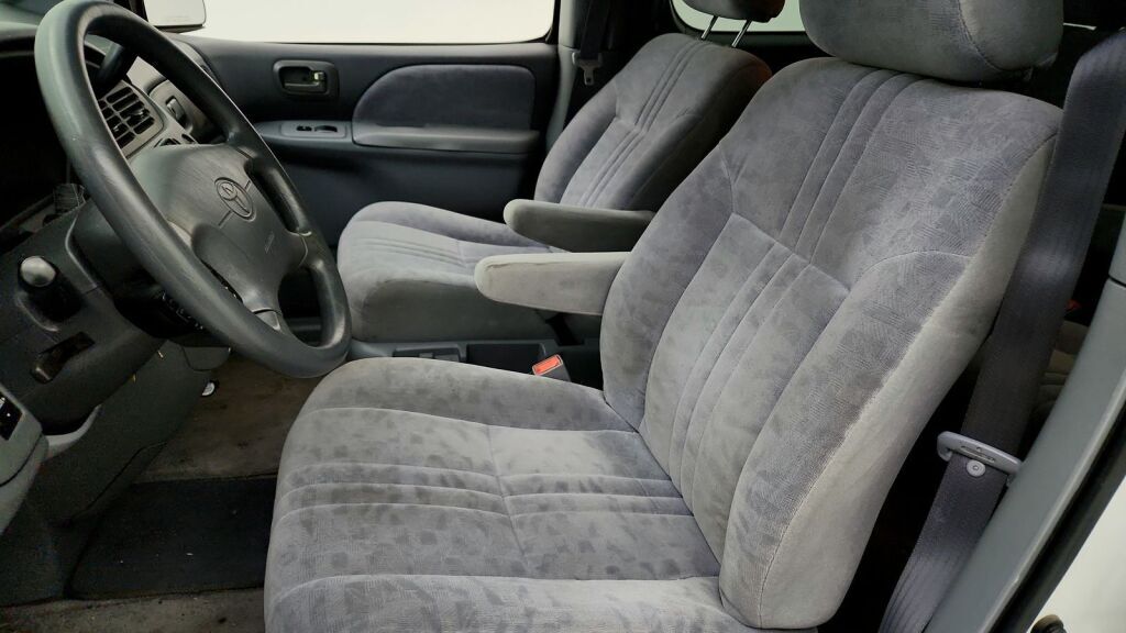 2002 Toyota Sienna LE Laurel MD