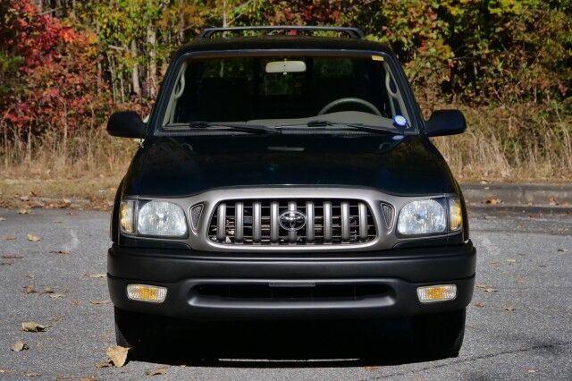 2002 Toyota Tacoma / Enhancement Package / Bed Topper! High Point NC