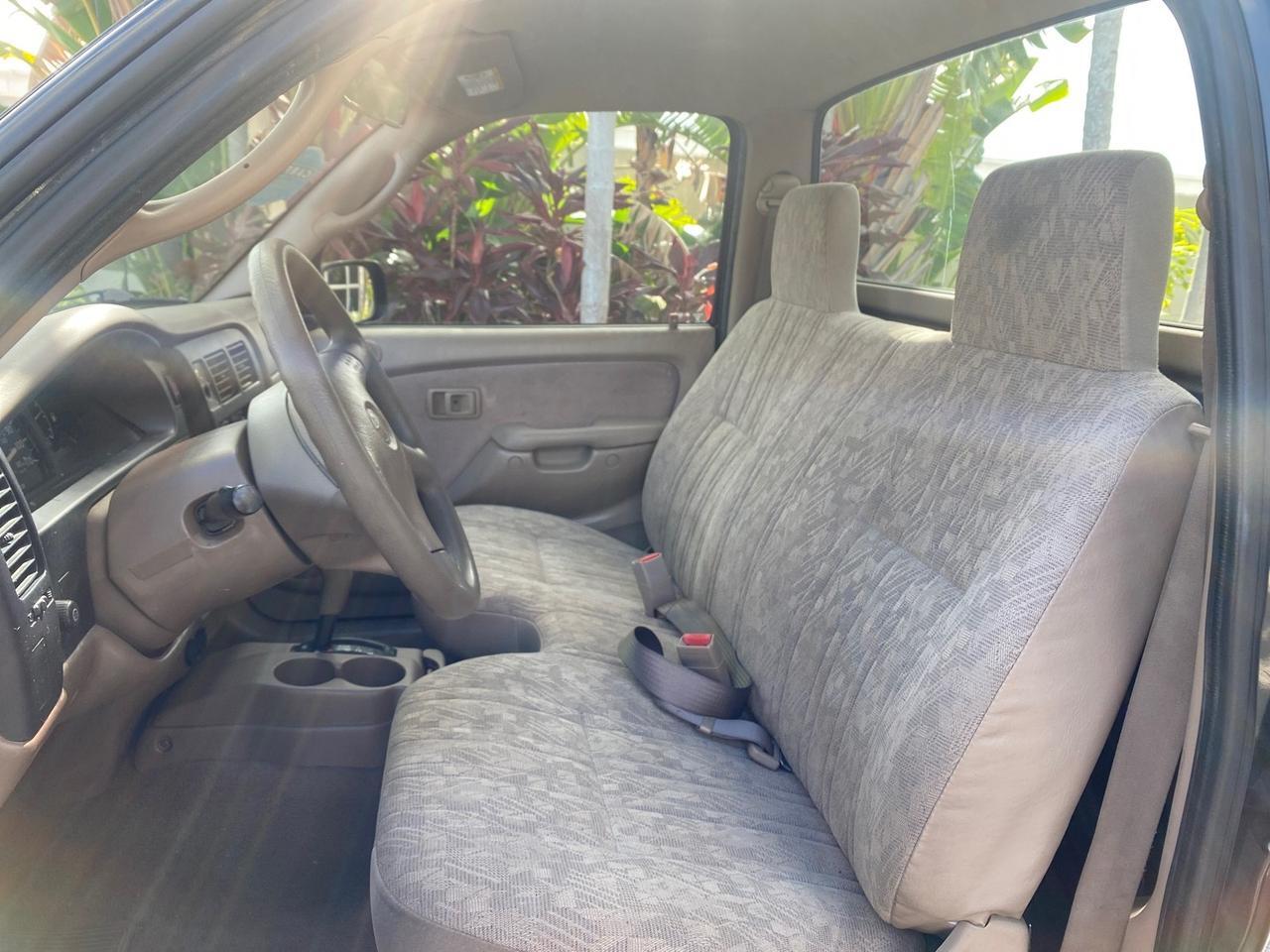2002 Toyota Tacoma 1 OWNER AUTO AC 4 CYL Pompano Beach FL