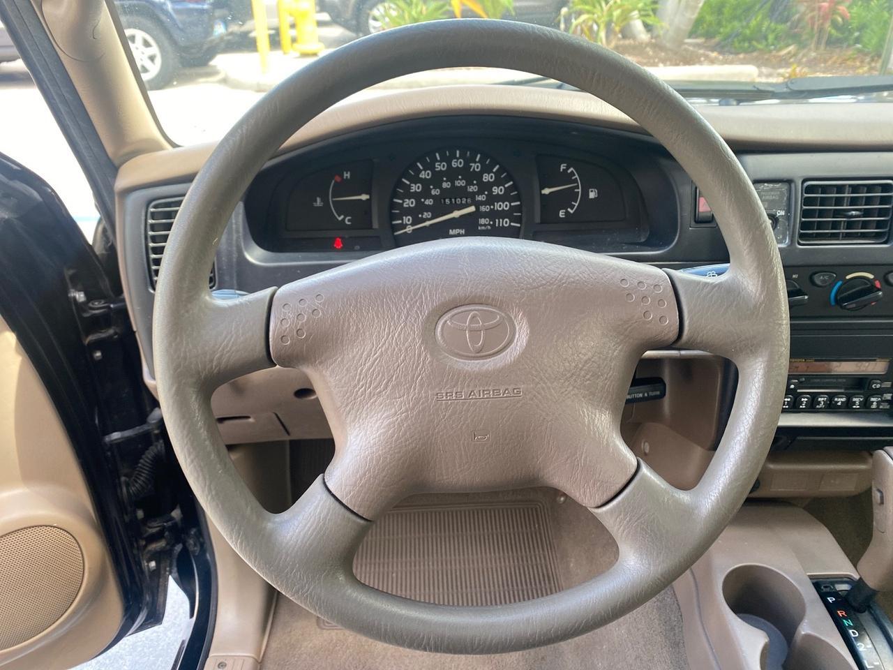 2002 Toyota Tacoma 1 OWNER AUTO AC 4 CYL Pompano Beach FL