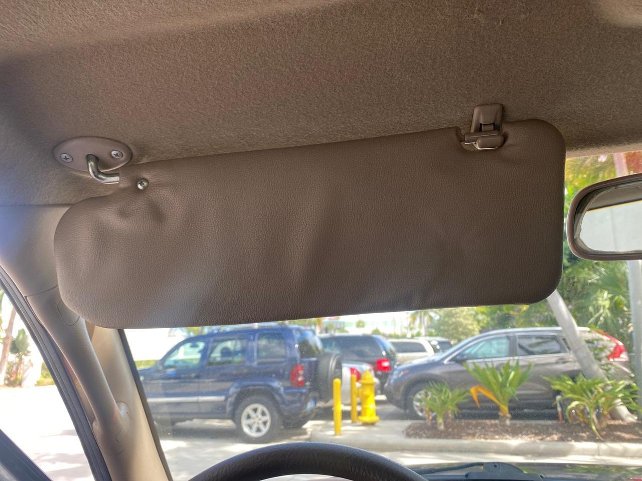 2002 Toyota Tacoma 1 OWNER AUTO AC 4 CYL Pompano Beach FL