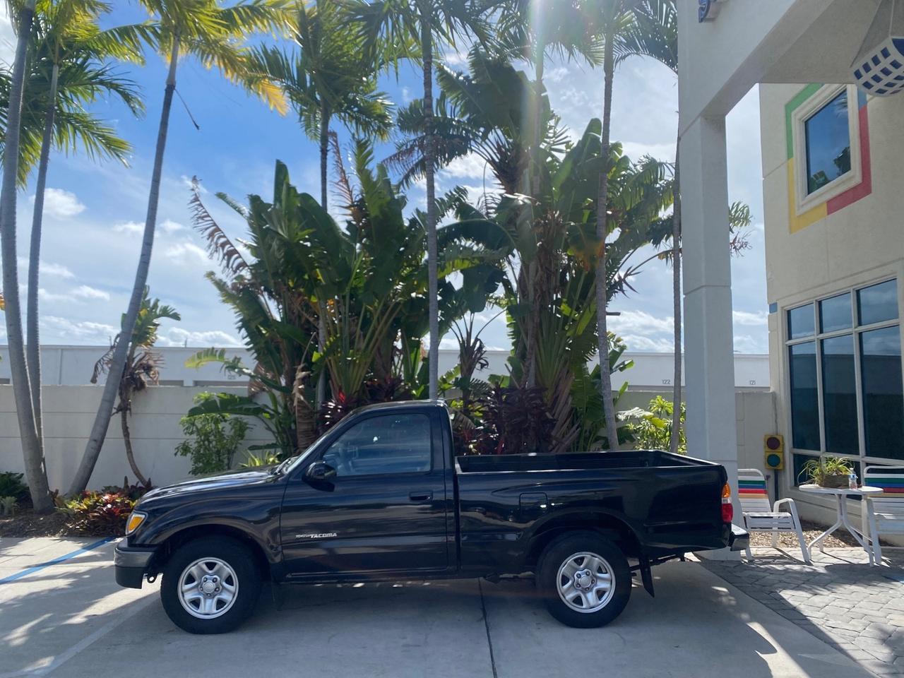 2002 Toyota Tacoma 1 OWNER AUTO AC 4 CYL Pompano Beach FL