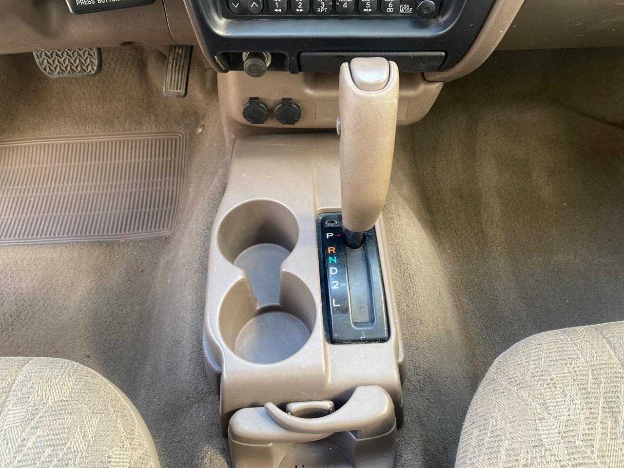 2002 Toyota Tacoma 1 OWNER AUTO AC 4 CYL Pompano Beach FL