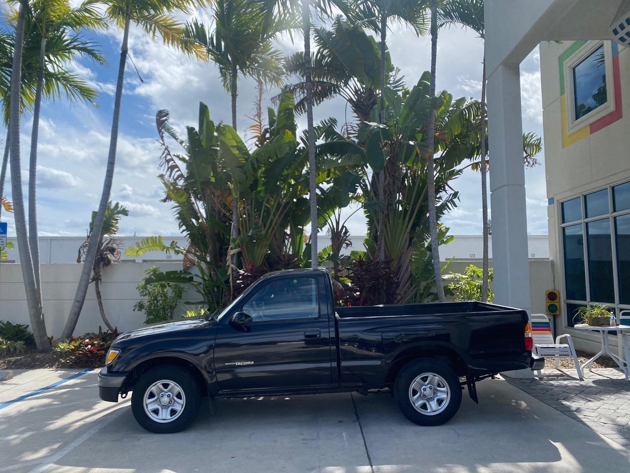 2002 Toyota Tacoma 1 OWNER AUTO AC 4 CYL Pompano Beach FL