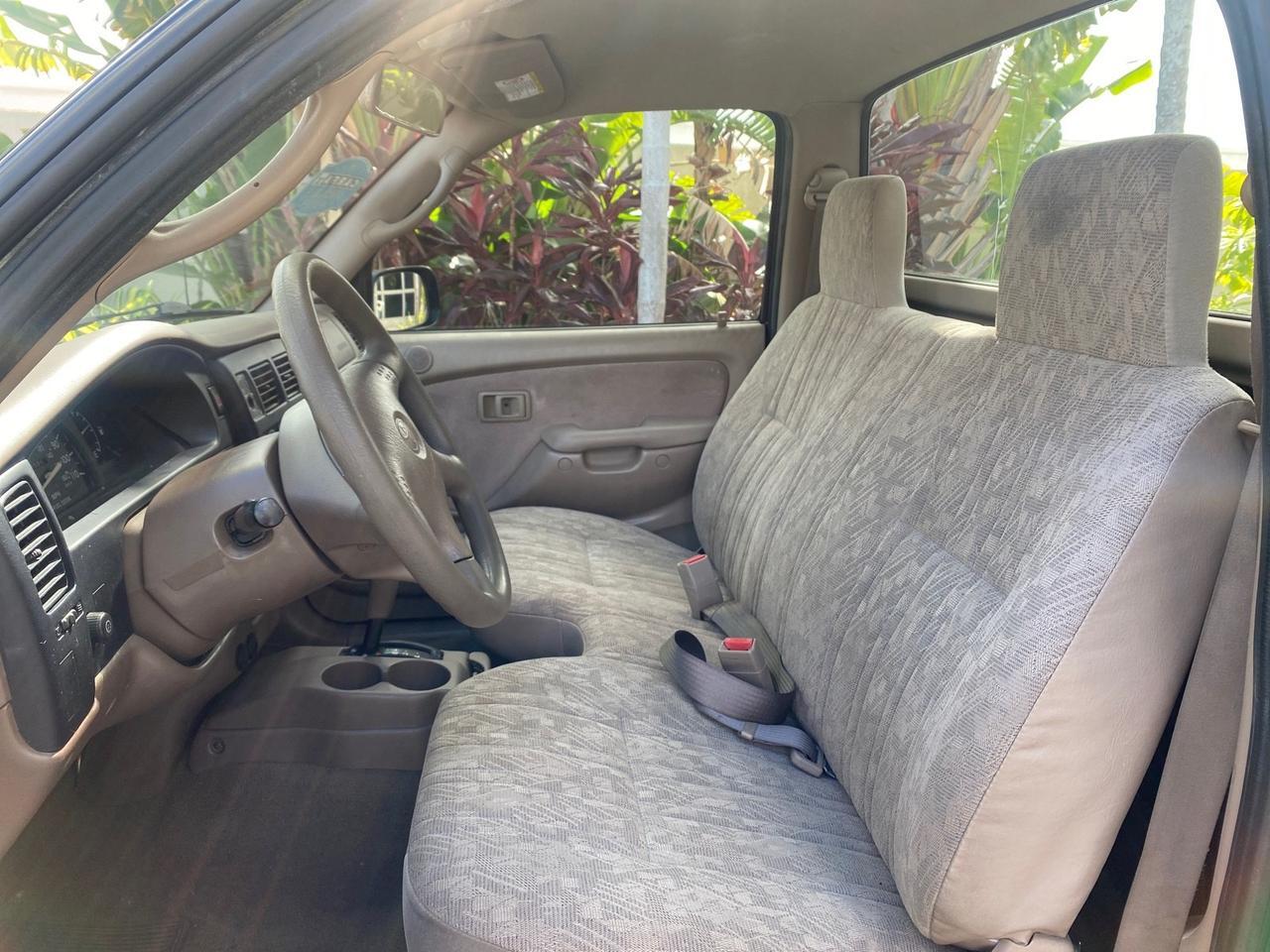 2002 Toyota Tacoma 1 OWNER AUTO AC 4 CYL Pompano Beach FL