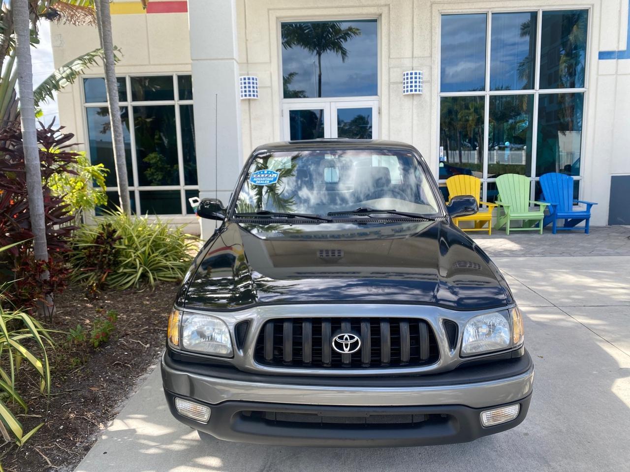 2002 Toyota Tacoma 1 OWNER AUTO AC 4 CYL Pompano Beach FL