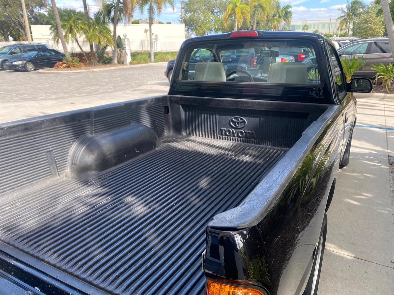 2002 Toyota Tacoma 1 OWNER AUTO AC 4 CYL Pompano Beach FL