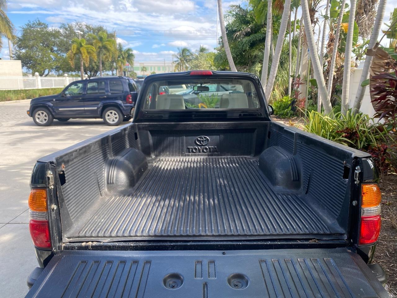 2002 Toyota Tacoma 1 OWNER AUTO AC 4 CYL Pompano Beach FL
