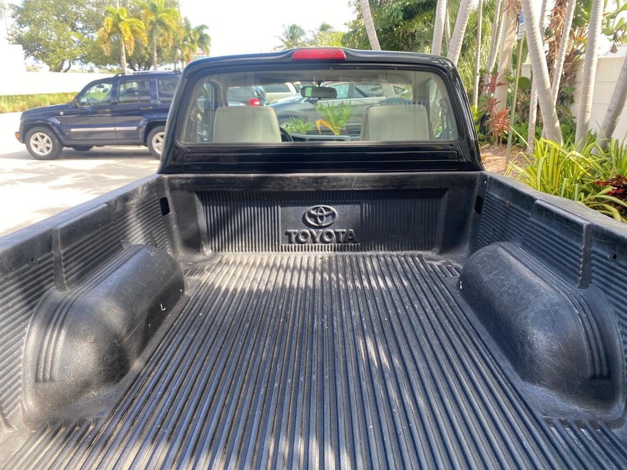 2002 Toyota Tacoma 1 OWNER AUTO AC 4 CYL Pompano Beach FL