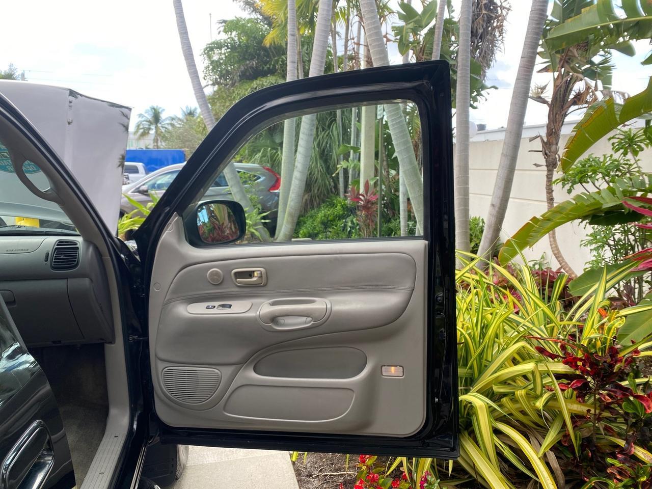 2002 Toyota Tundra ACCESS SR5 LEATHER LOW MILES 90,481 Pompano Beach FL