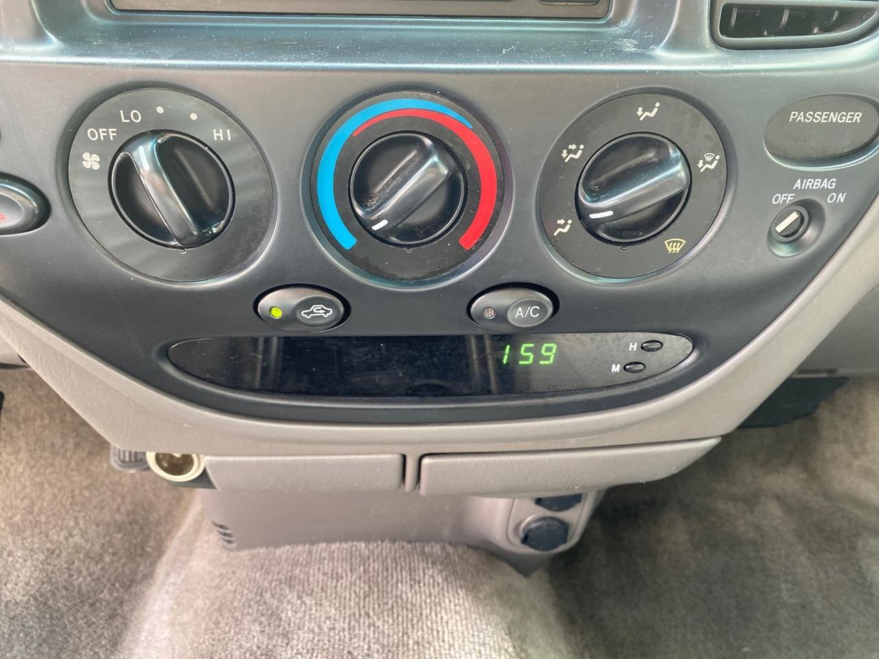 2002 Toyota Tundra SR5 LOW MILES 94,632 1 OWNER Pompano Beach FL