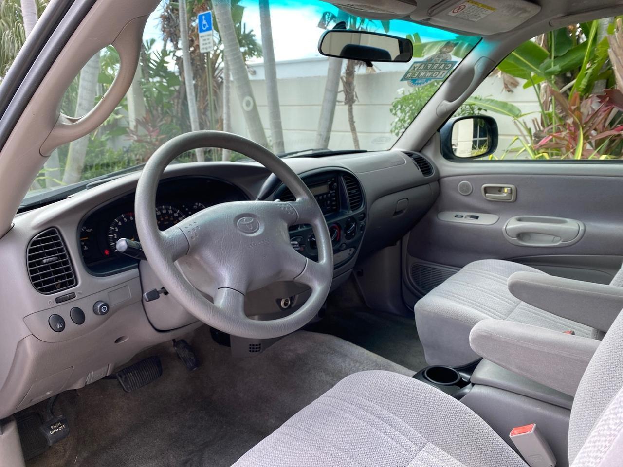 2002 Toyota Tundra SR5 LOW MILES 94,632 1 OWNER Pompano Beach FL