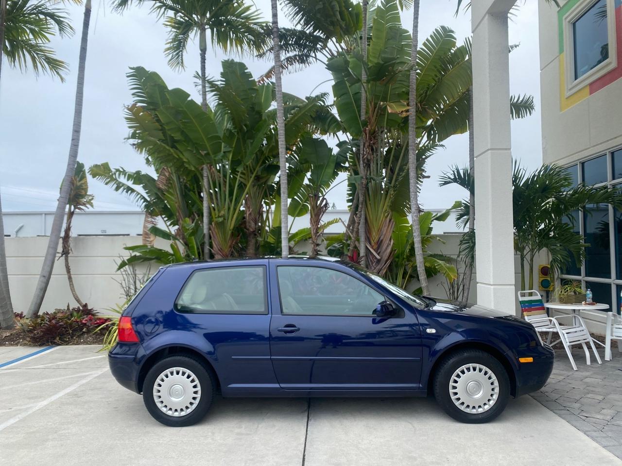 2002 Volkswagen Golf GL LOW MILES 39,298 1 OWNER Pompano Beach FL