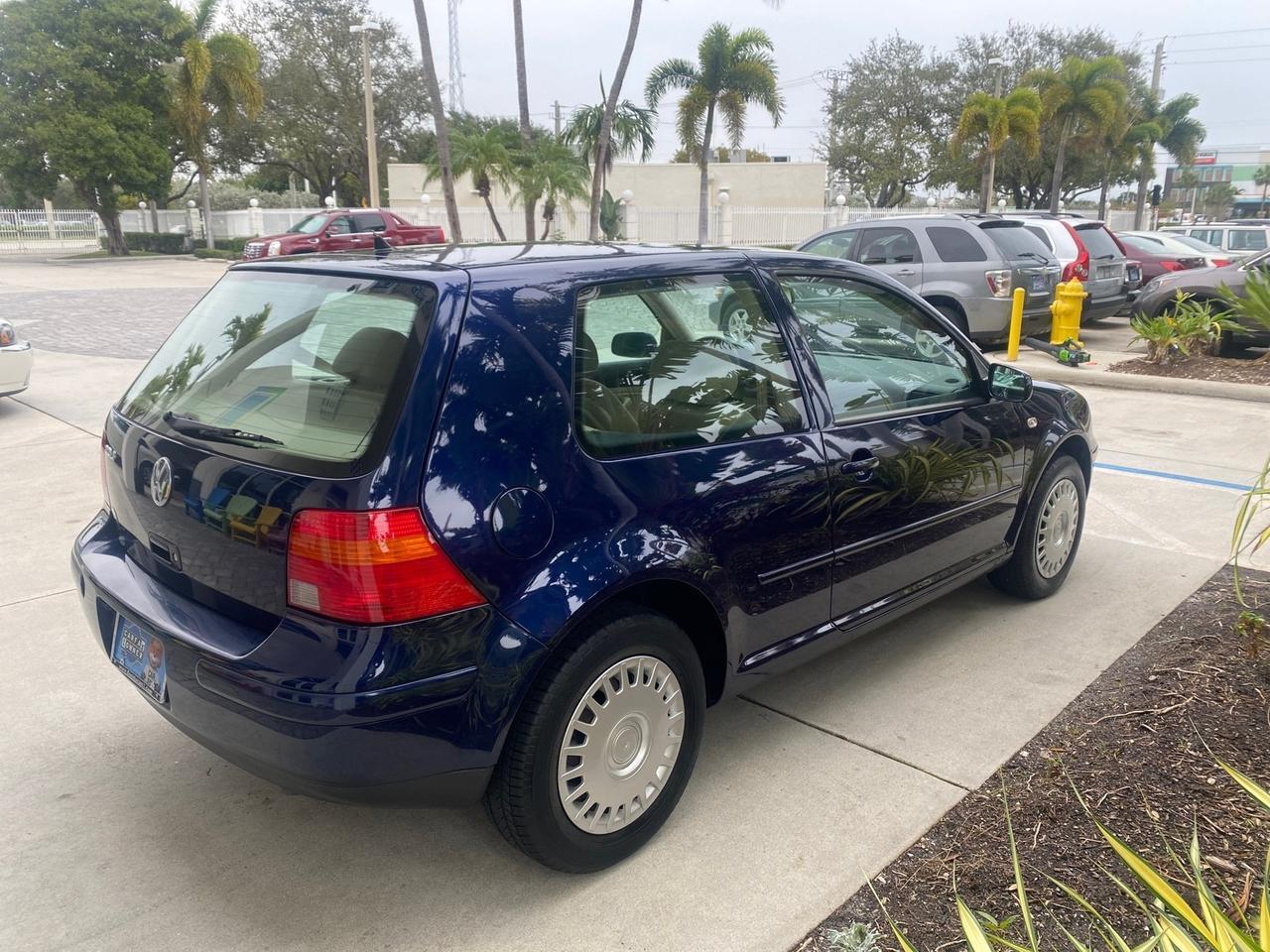 2002 Volkswagen Golf GL LOW MILES 39,298 1 OWNER Pompano Beach FL