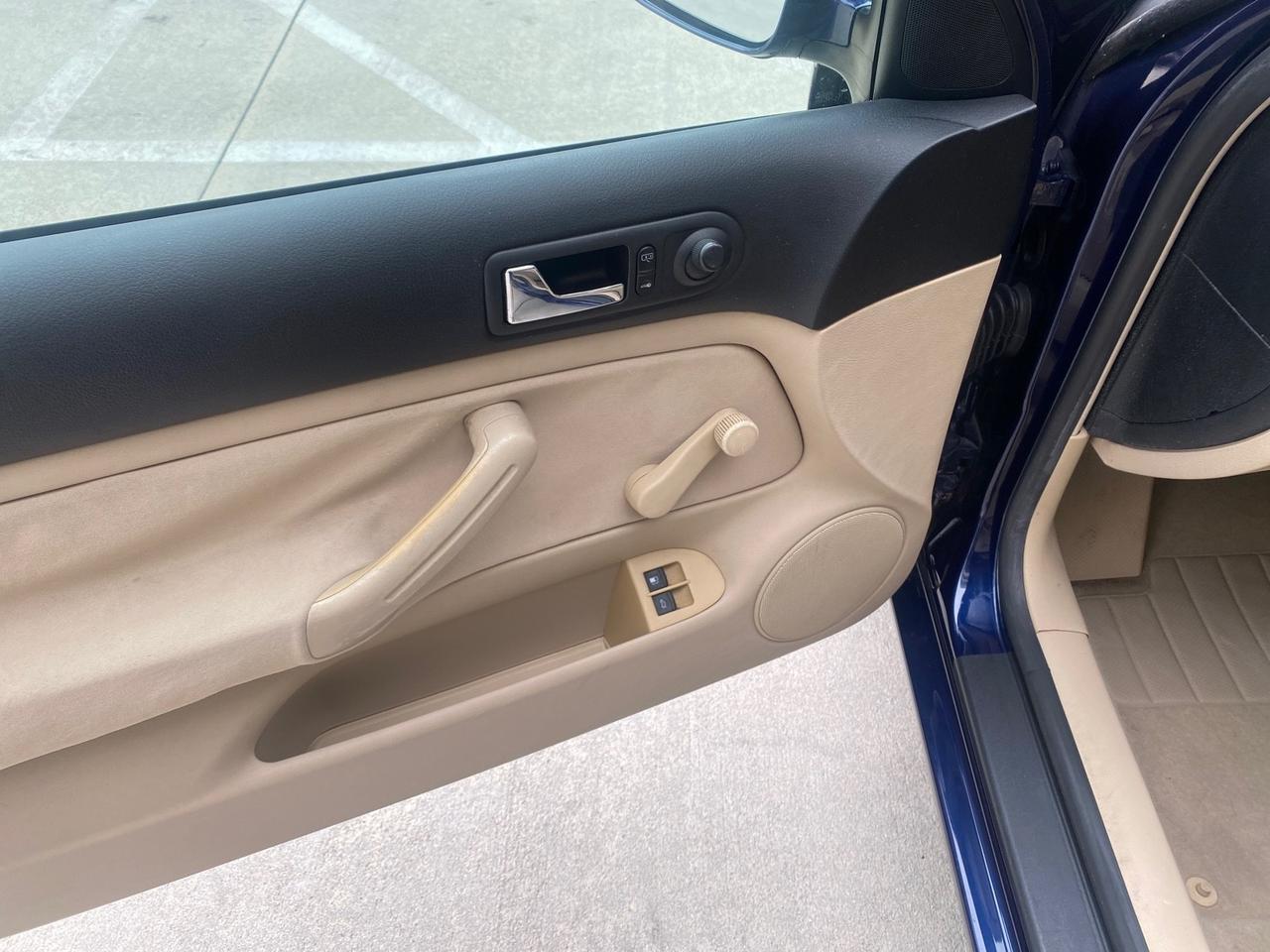 2002 Volkswagen Golf GL LOW MILES 39,298 1 OWNER Pompano Beach FL