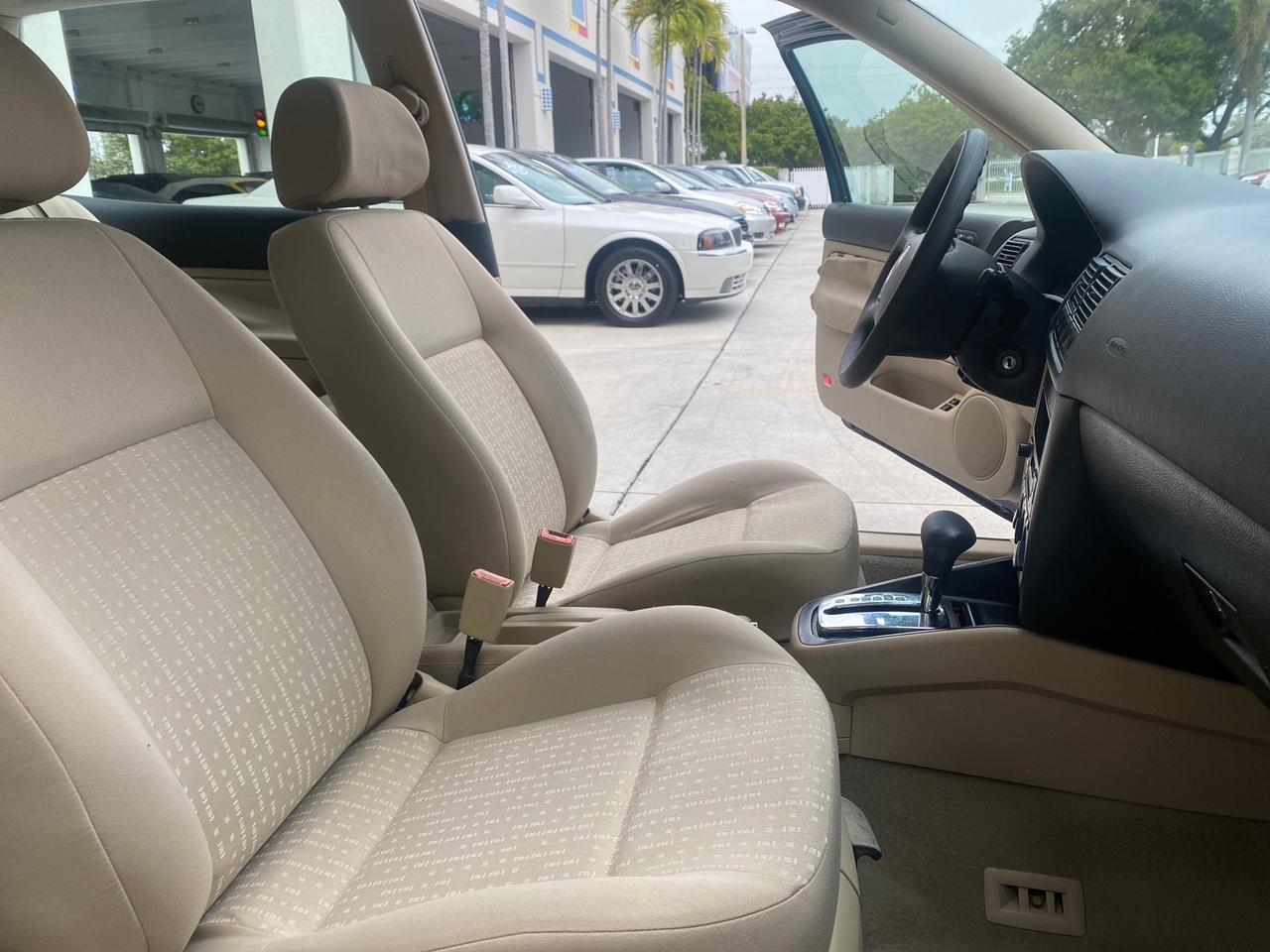 2002 Volkswagen Golf GL LOW MILES 39,298 1 OWNER Pompano Beach FL