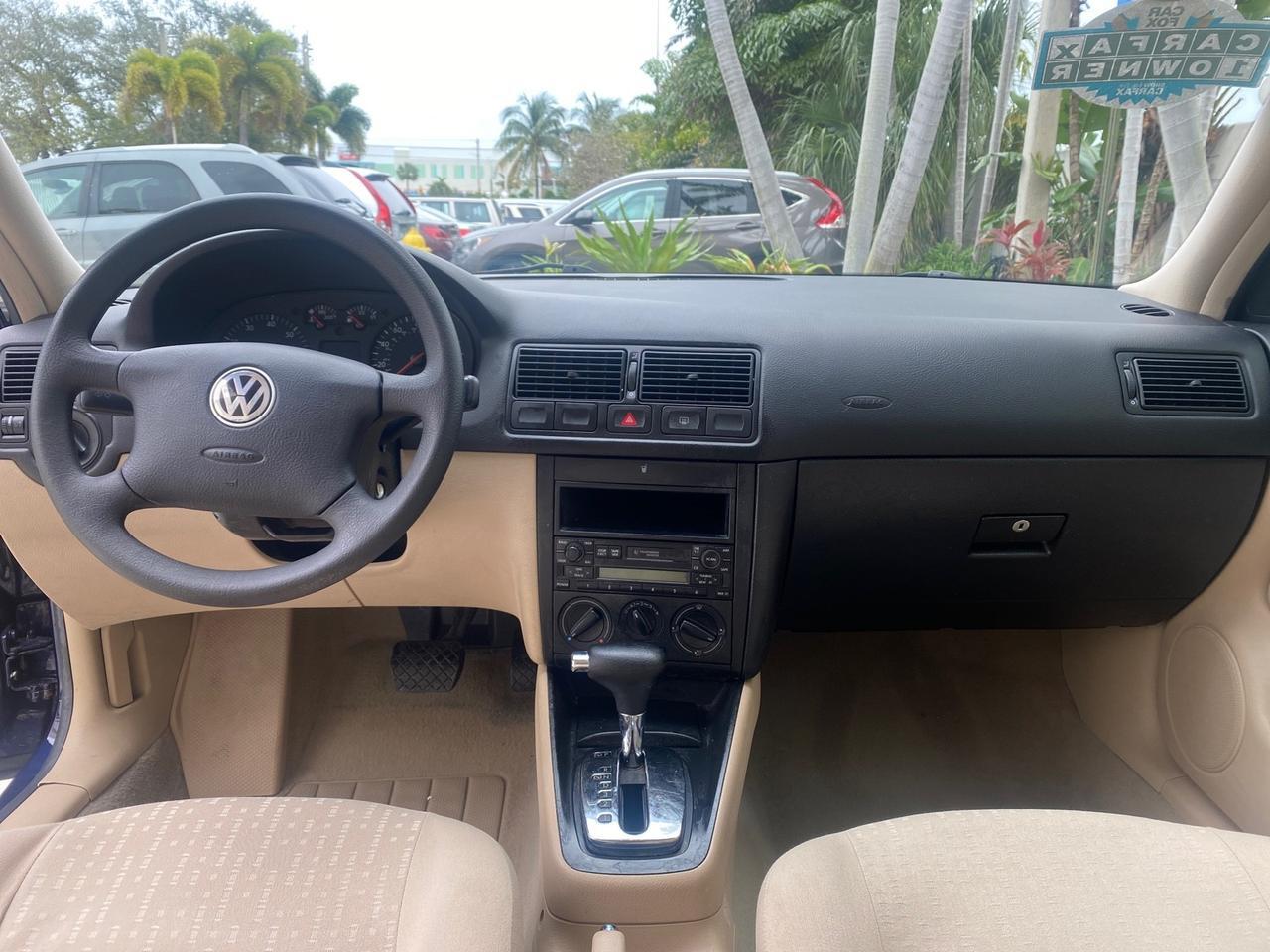 2002 Volkswagen Golf GL LOW MILES 39,298 1 OWNER Pompano Beach FL