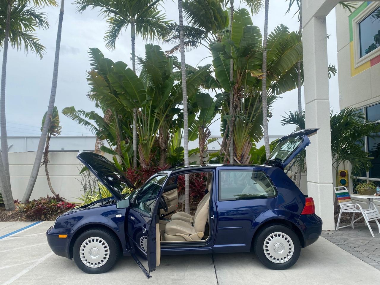 2002 Volkswagen Golf GL LOW MILES 39,298 1 OWNER Pompano Beach FL