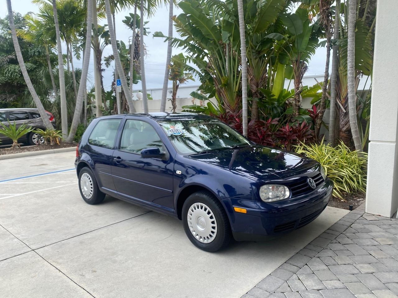 2002 Volkswagen Golf GL LOW MILES 39,298 1 OWNER Pompano Beach FL