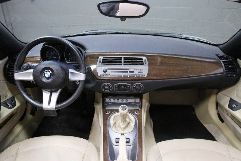 2003 BMW Z4 2.5i Plainview NY