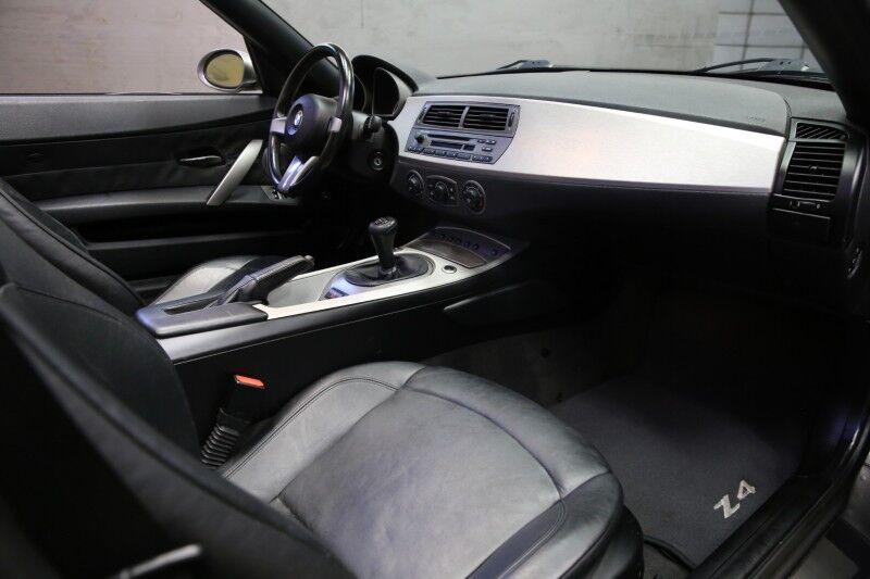 2003 BMW Z4 2.5i Plainview NY