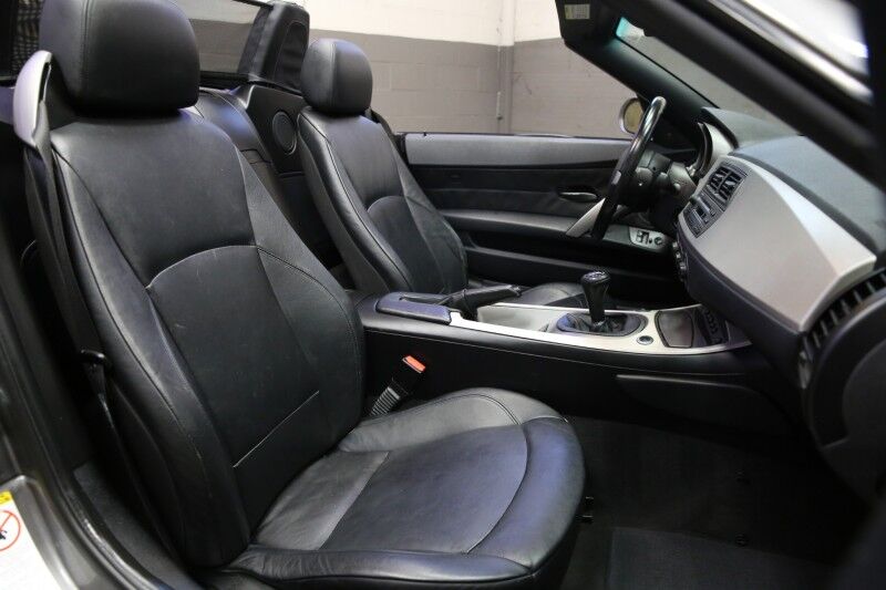 2003 BMW Z4 2.5i Plainview NY