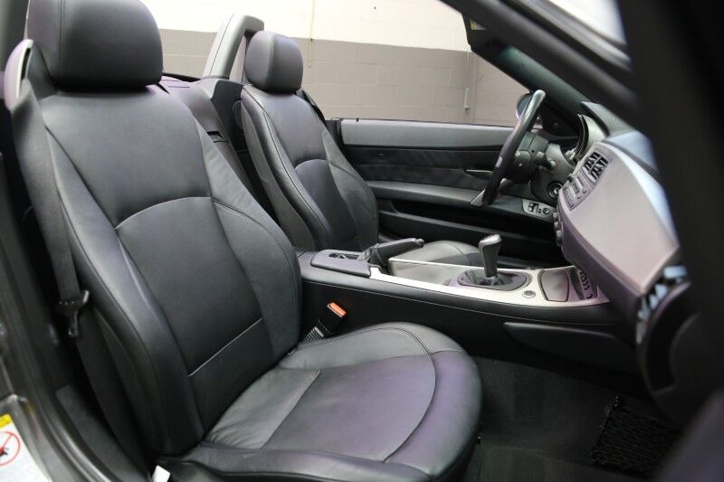 2003 BMW Z4 3.0i Plainview NY
