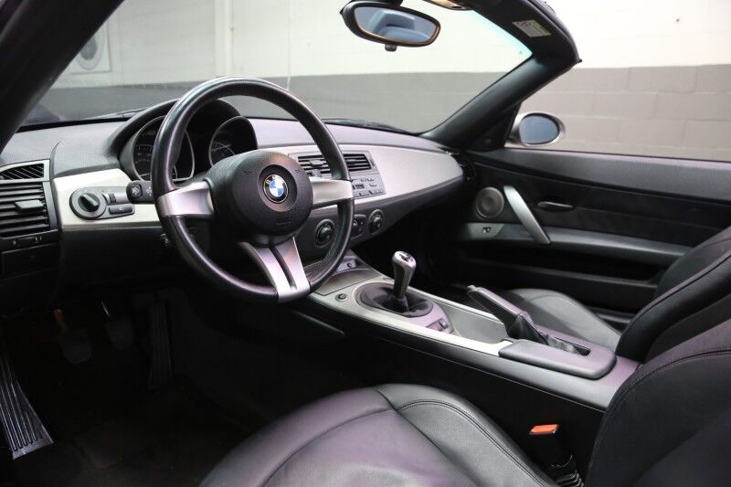 2003 BMW Z4 3.0i Plainview NY