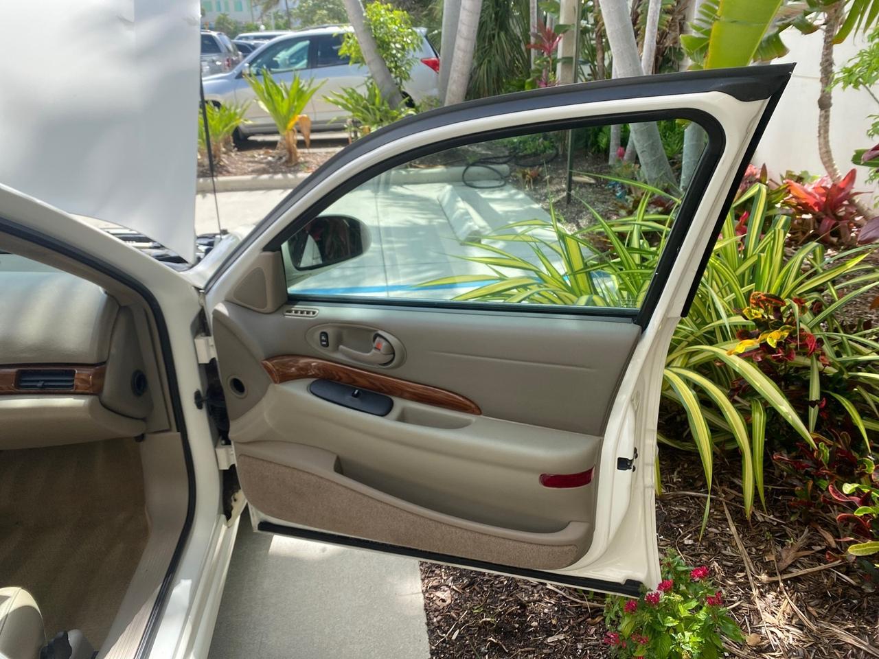 2003 Buick LeSabre Custom LOW MILES 32,880 1 OWNER Pompano Beach FL
