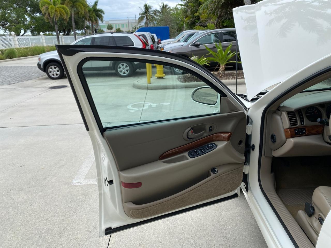 2003 Buick LeSabre LEATHER LOADED LOW MILES 25,425 Pompano Beach FL