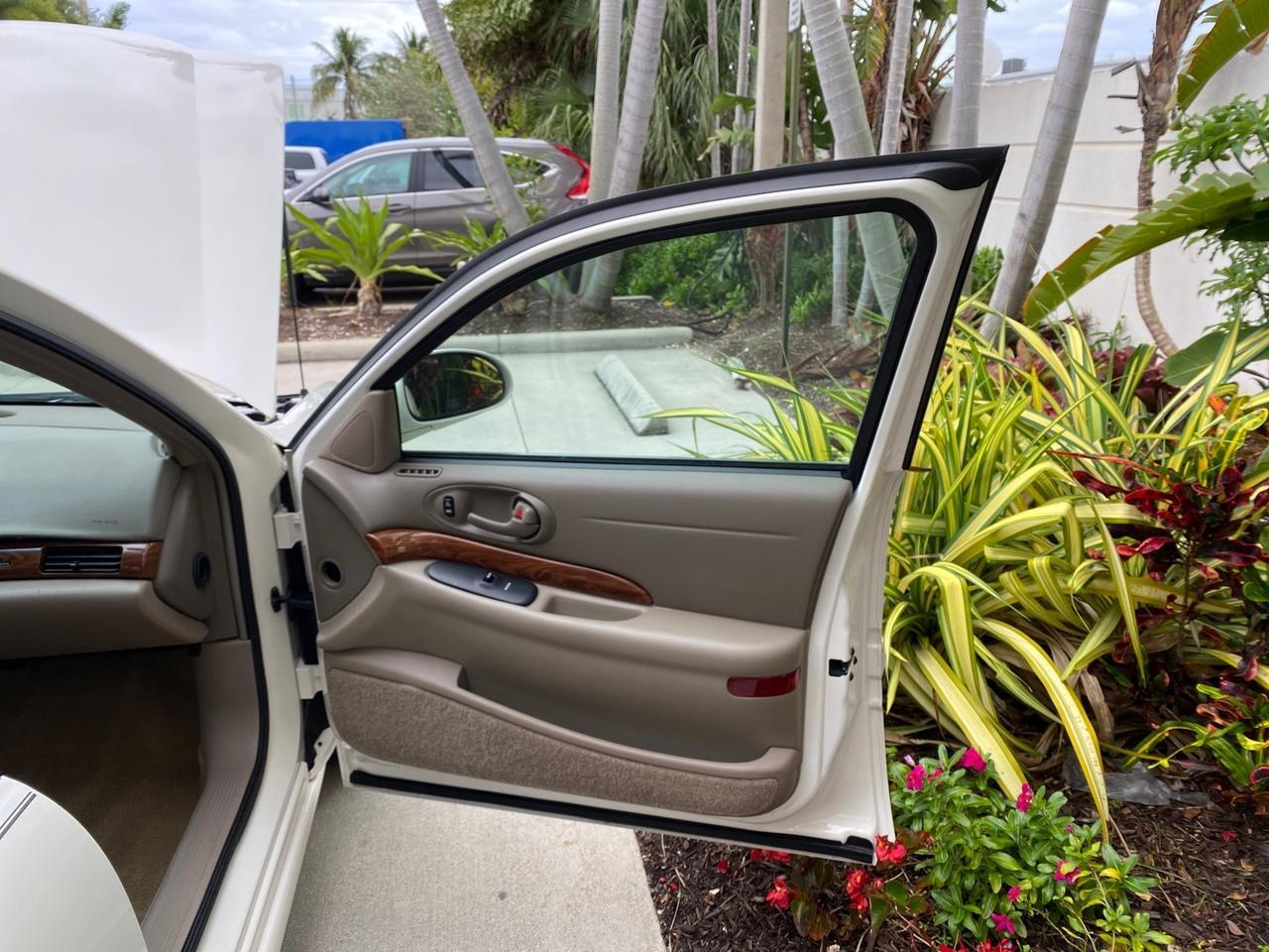 2003 Buick LeSabre LEATHER LOADED LOW MILES 25,425 Pompano Beach FL
