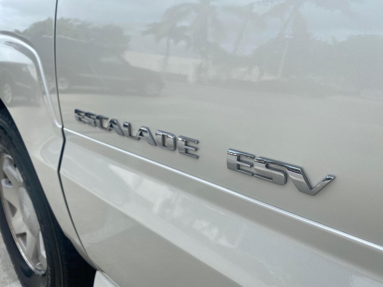 2003 Cadillac Escalade ESV 4WD/AWD Pompano Beach FL