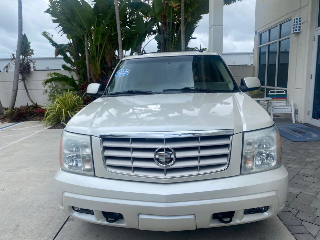 2003 Cadillac Escalade ESV 4WD/AWD