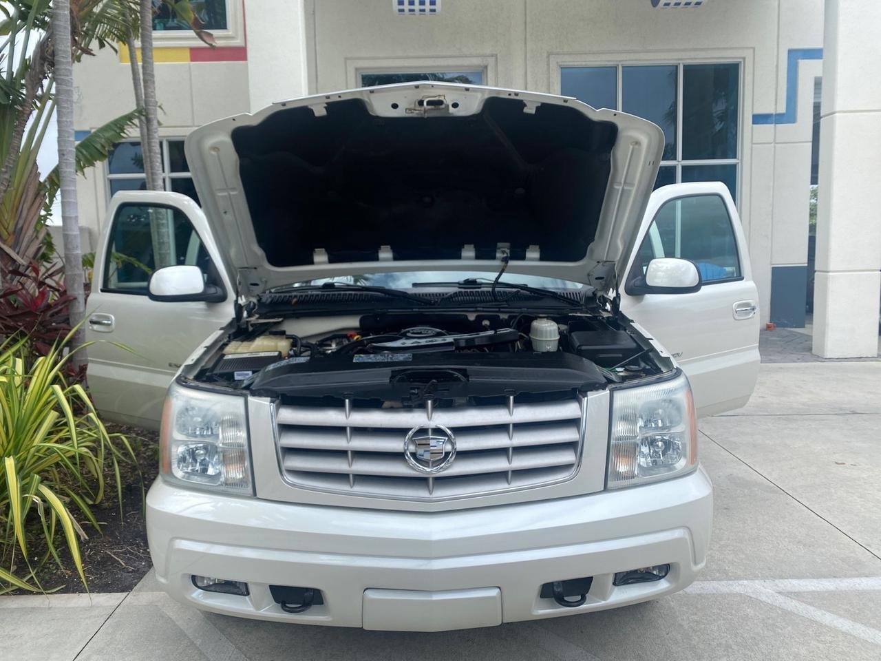 2003 Cadillac Escalade ESV SUV PEARL WHITE 4WD/AWD Pompano Beach FL