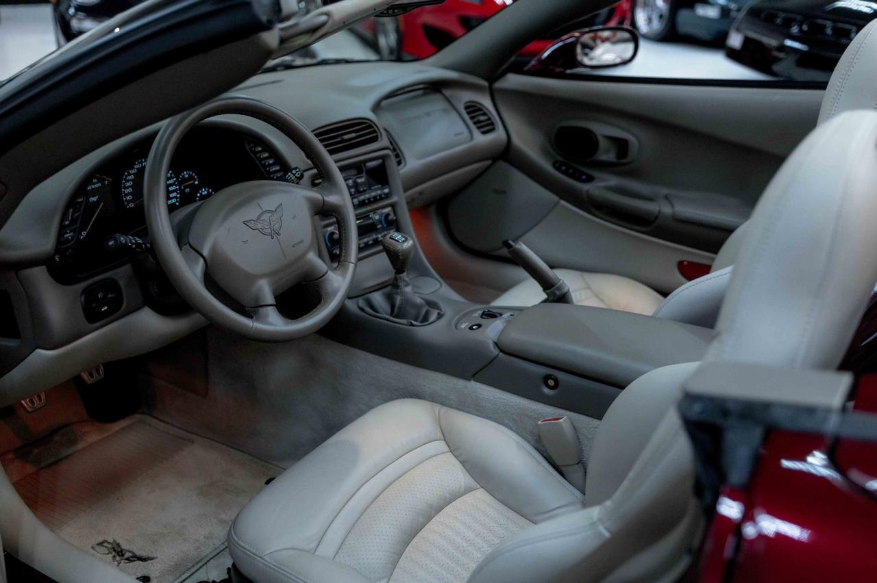 2003 Chevrolet Corvette