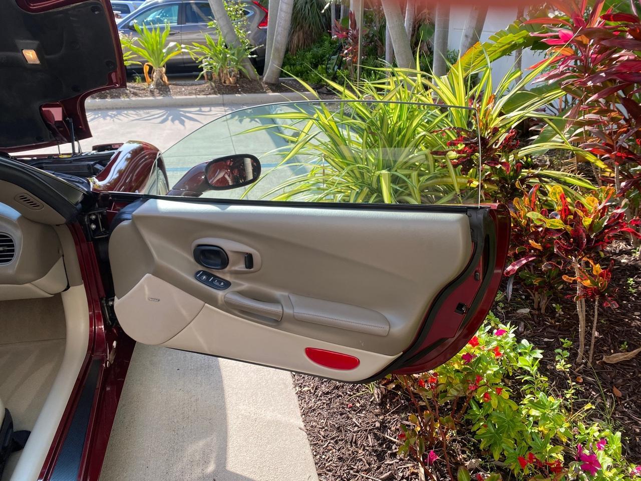 2003 Chevrolet Corvette 50TH CONVERTIBLE LOW MILES 6,742 Pompano Beach FL